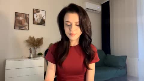 Snapshot of beatriceesmond chatting on November 14, 2025, 7:29 am Katie online show from November 14, 2025, 7:29 am