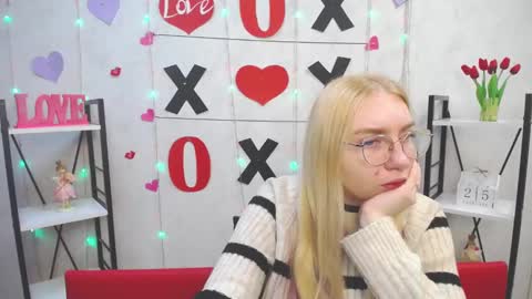 BeatriceFlyy online show from February 25, 2025, 6:14 am