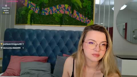 Beatrice online show from April 20, 2026, 7:37 pm