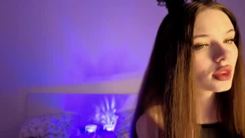 Snapshot of beatricemoonlight chatting on May 5, 2026, 8:11 am My name is Beatrice Like my broadcast pls 3 online show from May 5, 2026, 8:11 am