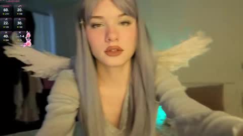 Snapshot of beatricemoonlight chatting on May 20, 2026, 9:04 am My name is Beatrice Like my broadcast pls 3 online show from May 20, 2026, 9:04 am