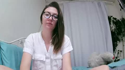 Snapshot of beatricetender chatting on December 8, 2024, 9:30 pm BeatriceTender online show from December 8, 2024, 9:30 pm