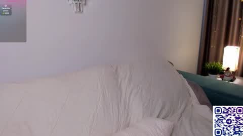 Snapshot of beatrixcutsforth chatting on February 18, 2025, 10:05 am Beatrix or Triss3 online show from February 18, 2025, 10:05 am