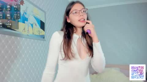 Snapshot of beatrixcutsforth chatting on September 20, 2025, 7:15 pm Beatrix or Triss3 online show from September 20, 2025, 7:15 pm