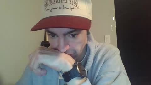 Snapshot of beaulieu2027 chatting on December 17, 2025, 2:06 am beaulieu2027 online show from December 17, 2025, 2:06 am