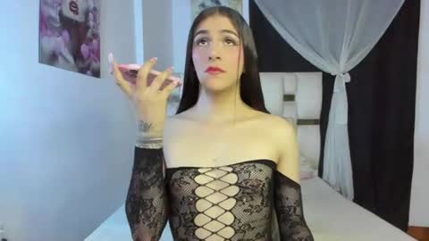 Snapshot of beautiful_doll888 chatting on June 27, 2026, 2:27 am Valeria online show from June 27, 2026, 2:27 am