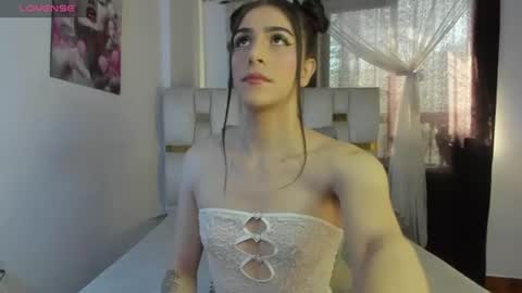 Snapshot of beautiful_doll888 chatting on August 1, 2026, 1:10 pm Valeria online show from August 1, 2026, 1:10 pm