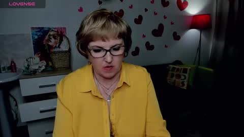 Snapshot of beautiful_lina7 chatting on March 1, 2025, 11:26 pm your Lana online show from March 1, 2025, 11:26 pm