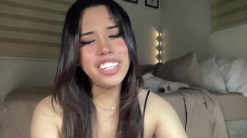 Sweet Aya online show from May 14, 2026, 3:52 pm