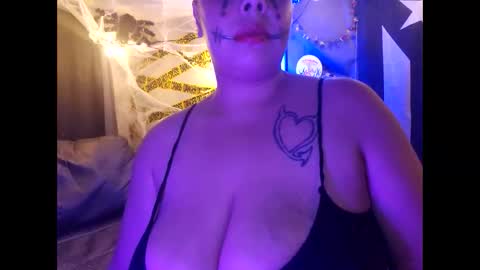 Snapshot of beautifull_sin69 chatting on October 22, 2025, 5:30 am MONSTAHEAD69 online show from October 22, 2025, 5:30 am