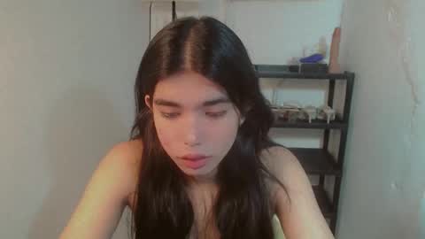 Snapshot of beautifultrixie chatting on June 1, 2026, 10:17 am TRIXIE online show from June 1, 2026, 10:17 am