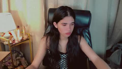 Snapshot of beautifultrixie chatting on July 11, 2026, 6:54 pm TRIXIE online show from July 11, 2026, 6:54 pm