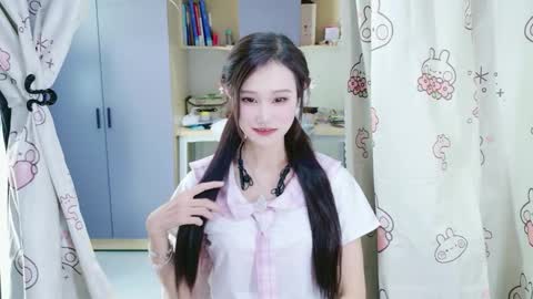 Snapshot of beauty_hanhan chatting on October 12, 2025, 4:22 am beauty_hanhan online show from October 12, 2025, 4:22 am