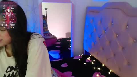 Snapshot of beauty_lana18 chatting on November 17, 2025, 3:12 am lana online show from November 17, 2025, 3:12 am