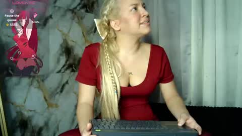 lana online show from July 29, 2026, 1:15 am