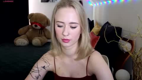 beauty Sasha online show from October 20, 2025, 1:55 pm