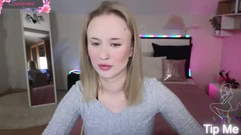 beauty Sasha online show from November 17, 2025, 2:01 pm