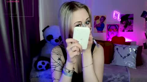 beauty Sasha online show from April 25, 2026, 2:14 pm