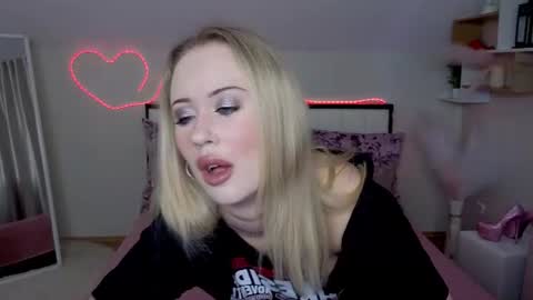 Snapshot of beauty_sashaxx chatting on June 30, 2026, 3:24 pm beauty Sasha online show from June 30, 2026, 3:24 pm