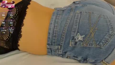 Ariana Reyes online show from February 25, 2025, 3:27 pm