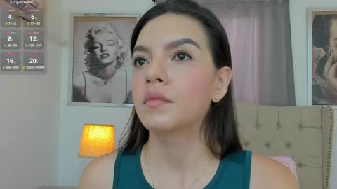 Snapshot of beautyari_ chatting on May 14, 2026, 12:12 pm Ariana Reyes online show from May 14, 2026, 12:12 pm