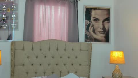 Snapshot of beautyari_ chatting on June 3, 2026, 2:33 pm Ariana Reyes online show from June 3, 2026, 2:33 pm