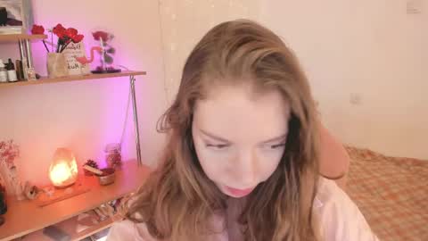 Snapshot of beautyeliise chatting on May 22, 2026, 2:12 pm Eliise online show from May 22, 2026, 2:12 pm