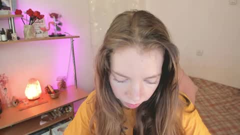 Snapshot of beautyeliise chatting on May 25, 2026, 8:09 am Eliise online show from May 25, 2026, 8:09 am