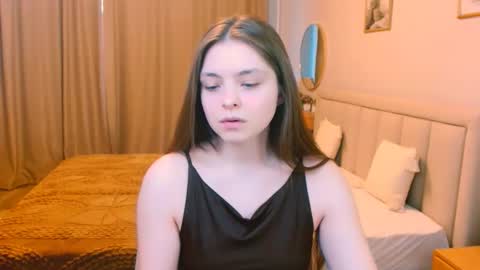 Gloria online show from March 16, 2026, 12:20 pm