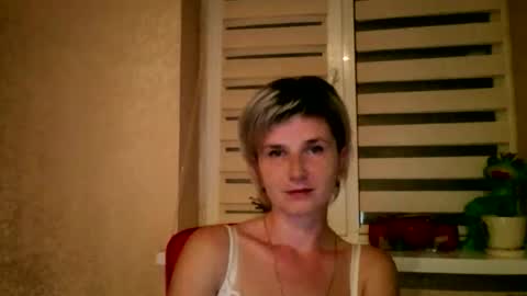Snapshot of beautyksenia chatting on October 8, 2025, 7:44 pm BeautyKsenia online show from October 8, 2025, 7:44 pm