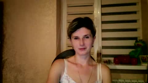Snapshot of beautyksenia chatting on November 29, 2025, 9:40 pm BeautyKsenia online show from November 29, 2025, 9:40 pm