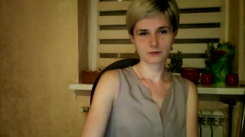 BeautyKsenia online show from April 30, 2026, 8:57 pm