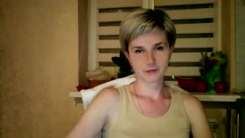 Snapshot of beautyksenia chatting on May 7, 2026, 7:19 pm BeautyKsenia online show from May 7, 2026, 7:19 pm