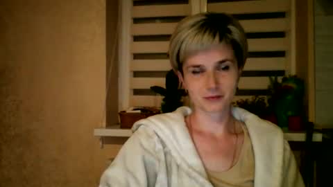 Snapshot of beautyksenia chatting on May 13, 2026, 8:06 pm BeautyKsenia online show from May 13, 2026, 8:06 pm