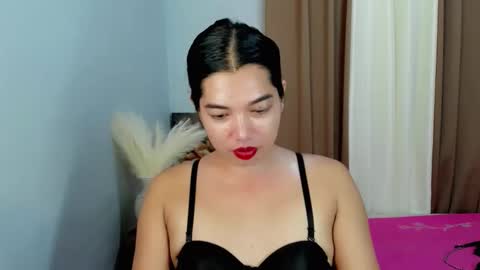 beautyqueens_cum online show from May 3, 2026, 4:24 pm