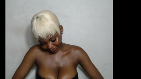 Snapshot of beautyslut1 chatting on June 17, 2026, 8:21 pm beautyslut1 online show from June 17, 2026, 8:21 pm