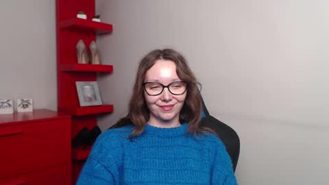 Zoe online show from February 24, 2025, 1:42 pm