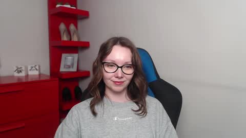 Zoe online show from March 7, 2025, 10:24 am