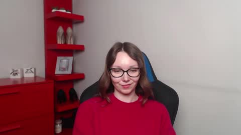 Zoe online show from March 11, 2025, 12:39 pm