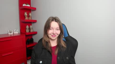 Zoe online show from November 13, 2025, 6:45 am