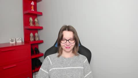 Zoe online show from February 10, 2026, 6:39 am