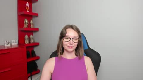 Zoe online show from June 25, 2026, 6:40 am