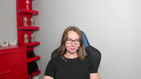 Zoe online show from July 14, 2026, 5:34 am