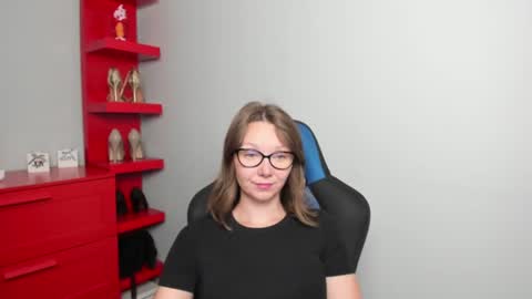 Zoe online show from July 23, 2026, 5:38 am