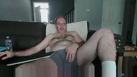 Snapshot of beaver1970 chatting on November 21, 2025, 7:01 pm Jay online show from November 21, 2025, 7:01 pm