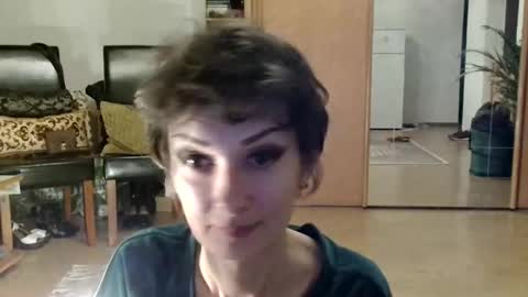 Raluca online show from May 13, 2026, 9:44 pm