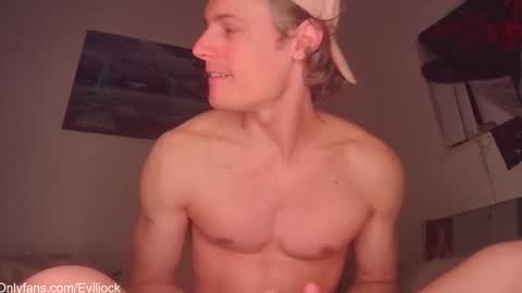 bebe  dust online show from March 16, 2026, 2:28 am