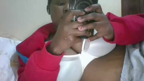 Snapshot of bebswee21 chatting on May 4, 2026, 10:06 pm bebswee21 online show from May 4, 2026, 10:06 pm