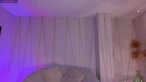 Am Becca online show from April 29, 2026, 11:58 am