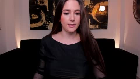 Snapshot of beccabaxter chatting on May 6, 2026, 12:10 pm Am Becca online show from May 6, 2026, 12:10 pm